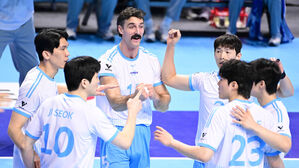 '정지석+러셀 41점' 폭발&hellip;대한항공 '선두 탈환'