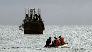 조세이탄광서 잠수조사 나선 타이완인 사망&hellip;내일 작업 중지