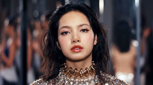 블랙핑크 리사, 넷플릭스 로코 영화 주연으로 나선다