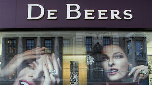 중 소비 위축&middot;랩다이아몬드에 밀려&hellip;138년 역사 '드비어스' 매각 절차