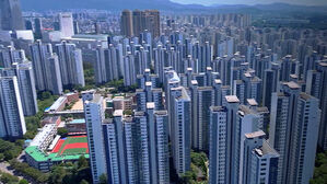 "불법 투기 정밀 타격" "국민 사생활 감시"&hellip;날선 공방