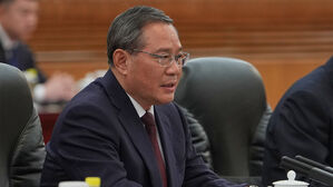 중국 총리, 희토류 이어 AI 확산 강화 주문&hellip;"모든 산업에 접목"