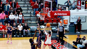 패스부터 점프까지 완벽&hellip;극적인 동점 버저비터