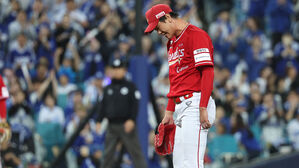 SSG 김광현, 왼쪽 어깨 통증으로 스프링캠프 중도 하차