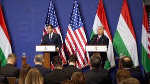 이란 군사훈련 '맞불'&hellip;미 "어렵지만 합의 희망"