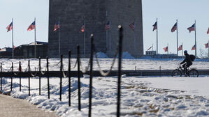 "미 건국 축하금 좀&hellip;" 주재국 기업에 압박하는 트럼프 외교관들