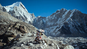네팔, 에베레스트 등반 규정 강화 추진&hellip;"7천ｍ 봉 먼저 올라야"
