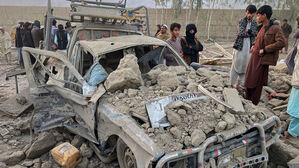 파키스탄, 아프간 7곳 공습&hellip;"최소 18명 사망"