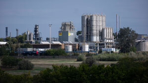 헝가리 "우크라, 러 송유관 가동 안 하면 EU 154조 대출 저지"