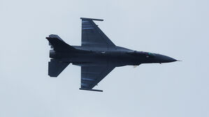 중 외교부, '미중 전투기 서해 대치'에 "효과적으로 대응&middot;처치"