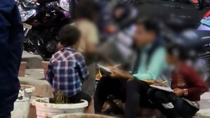 길거리서 무료로&hellip;"참된 스승" 쏟아진 찬사