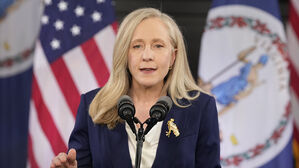 트럼프 '황금 시대' 주장 반박한 민주당&hellip;"생활비 부담에 고통"