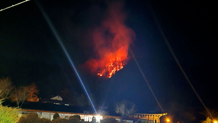 [단독] 우리 전투기끼리 초유의 충돌&hellip;추락 당시 봤더니