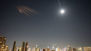 중동 화염 일주일째&hellip;미 "작전 다음 단계로" 이란 "협상 없다"