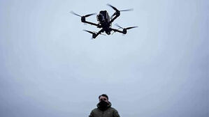 우크라 "중동 미군 기지에 드론 격퇴법 전수&hellip;요격 드론&middot;전문가 보내"