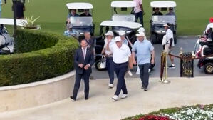 전쟁 중에 '주말 골프'&hellip;아들들은 '돈벌이'