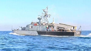 영국 국방장관 "이란, 기뢰 깔고 있을 가능성 크다"