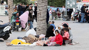 민간인 피해 확산&hellip;"쓰레기통까지 뒤진다"