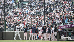 프로야구 롯데, LG에 역전승&hellip;시범 경기 3연승 단독 선두