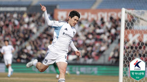 '이동경 PK 결승골' 울산, 부천에 역전승 '2연승 신바람'