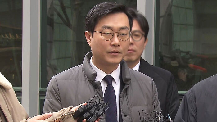 민주, '성추행 의혹 속 탈당' 장경태에 "제명에 준하는 조치"