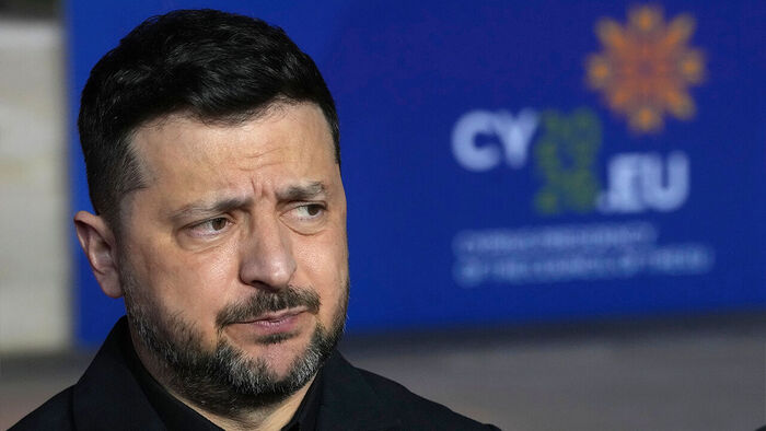 Zelenskyy Proposes End-of-War Talks with Putin: "Let's Meet in the U.S. or France"