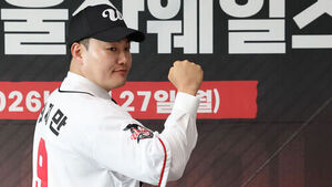 '울산 입단' 최지만, "일본&middot;대만서도 연락왔지만 목표는 KBO"