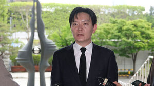 대검, 박상용 검사 징계 청구&hellip;"변호인 통해 자백 요구&middot;편의 제공"