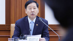 구윤철 "삼성전자 파업 절대 안 돼&hellip;협상으로 해결되게 지원"