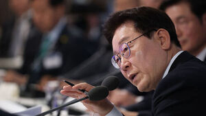 이 대통령 "조선산업 생태계 구축해 성장 과실 골고루 나눠야"