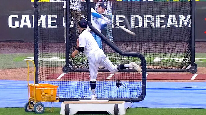 Busan High School's Ha Hyun-seung Shines at High School-College All-Star Game