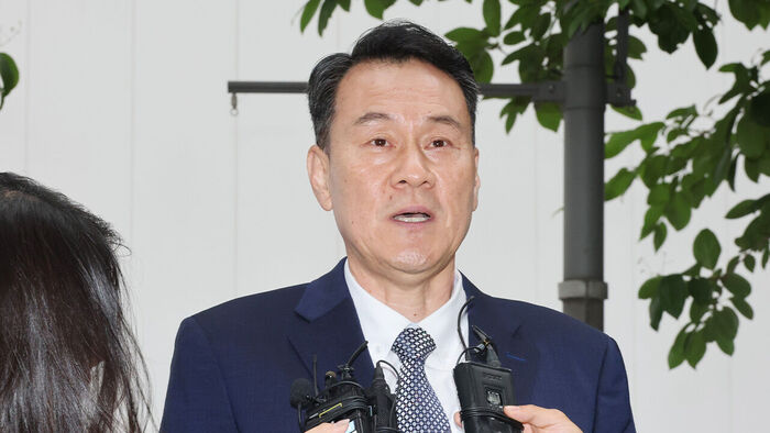 Arrest Warrant Hearing Begins for Former JCS Chairman Kim Myung-soo Accused of Abetting Rebellion