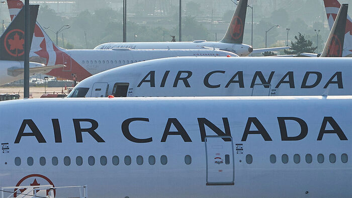 Air Canada Pilot Fired After Flying for 17 Years Without Required License