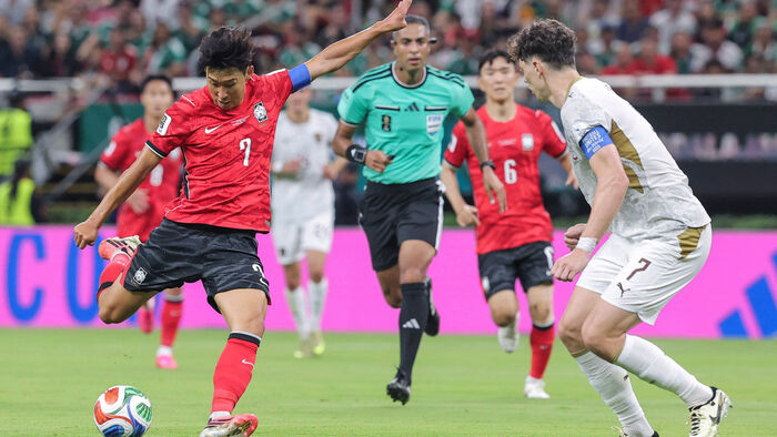 Hong Myung-bo's South Korea Held to 0-0 Draw by Czech Republic in First Half; Son Heung-min's Shot Misses Target
