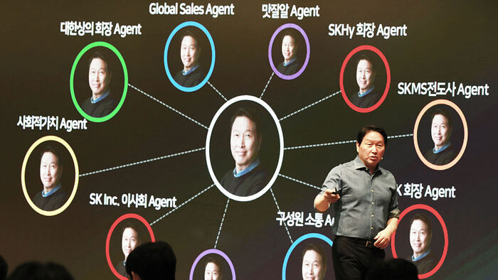 SK Chairman Chey Tae-won Calls for 'Full-Speed' AI Transformation: "Opportunities Won't Come Twice"