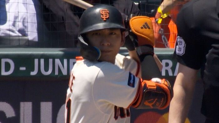 Lee Jung-hoo Hits 'Multi-Hit'... Resumes Hitting Streak After 3 Games