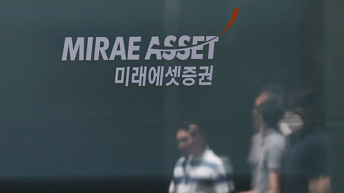 SpaceX IPO: Is the 'Zero Allocation' for Korea a Case of 'Korea Passing'?