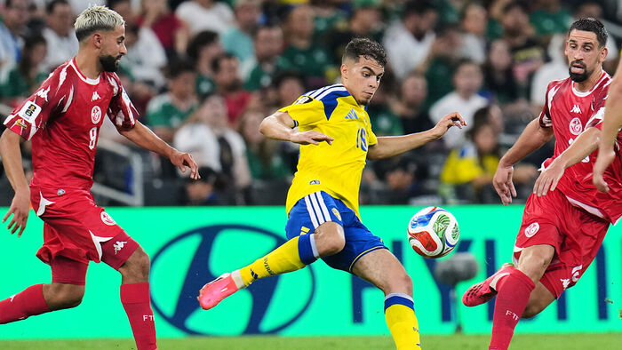 Sweden's Ayari Scores Twice Against 'Father's Country' to Lead Emphatic Win