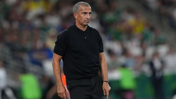 Tunisia Sacks Coach Sabri Lamouchi, Appoints Herve Renard After Opening Loss