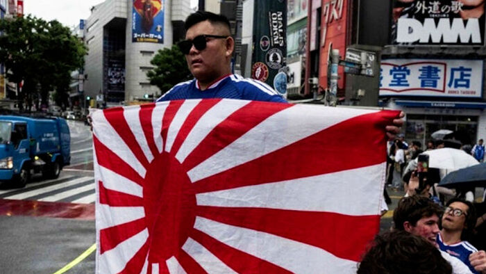 Rising Sun Flag Appears Again on Streets After Being Blocked from Stadiums
