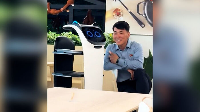 Serving Robots and QR Payments: A Glimpse into Modern Pyongyang