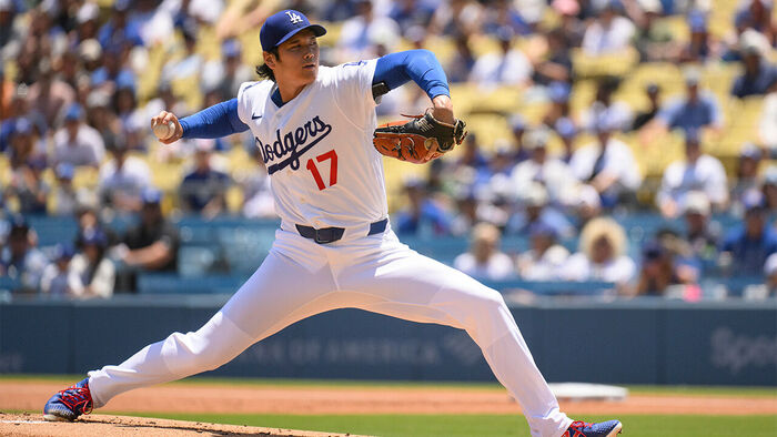 Dodgers' Ohtani Secures 7th Win of the Season Despite Finger Bleeding