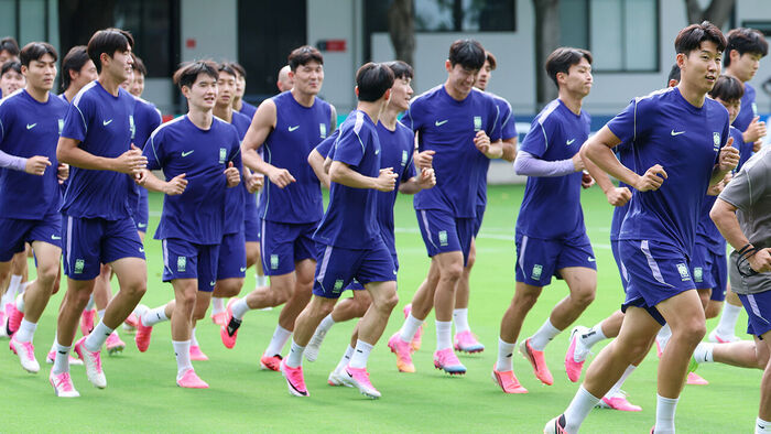 Aiming for Historic Second Straight Win, Hong Myung-bo's Squad Holds Final Training Ahead of Mexico Clash