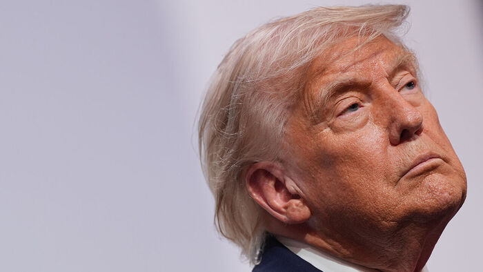 Trump Avoids Answering Whether Iran Will Follow North Korea's Path to Nuclear Development