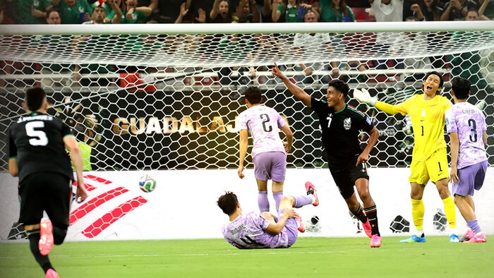 Narrow 1-0 Defeat to Mexico: Round of 32 Spot to Be Decided in Final Match