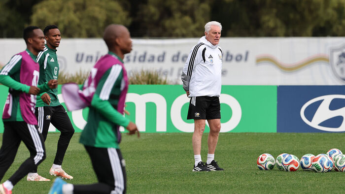 South Africa, Final Opponent for Team Hong Myung-bo, Begins Preparations for Korea Match at Base Camp