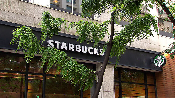 Starbucks Korea to Close All Stores Early Today at 3 PM for History Training