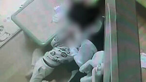 [사건why] 세살배기 얼굴에 손자국 '쫙' &hellip;CCTV 봤더니 '경악'