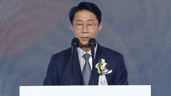 조정식 "2027년 국민주권 개헌안 마련&hellip;22대 국회에서 매듭짓자"