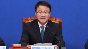 민주 "국민경청 부동산토론회, 실행으로 답할 것"&hellip;당내선 갑론을박